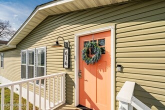 616 Newport Ave in Ocean Gate, NJ - Building Photo - Building Photo