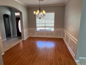 177 Springs Edge Dr in Montgomery, TX - Foto de edificio - Building Photo