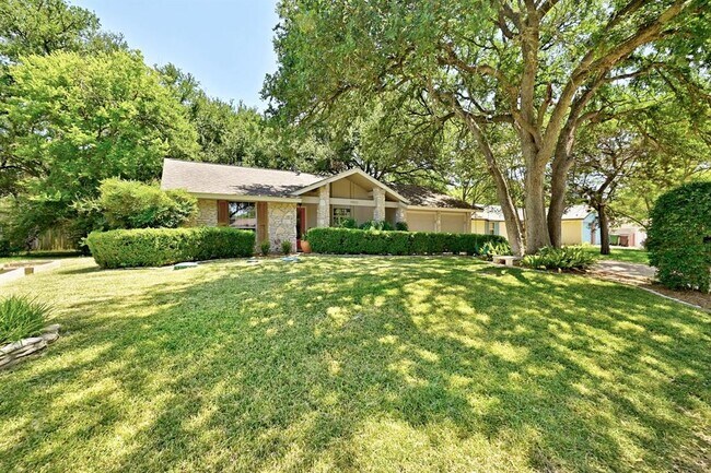 9403 Longvale Dr in Austin, TX - Building Photo - Building Photo