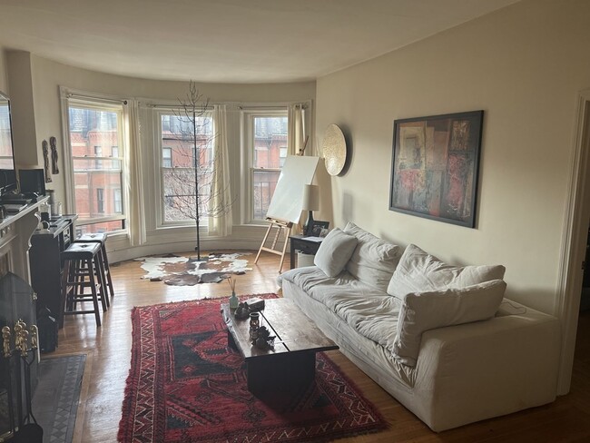 220 Newbury St, Unit 7 in Boston, MA - Building Photo - Building Photo