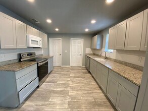 546 Taft Blvd in San Antonio, TX - Building Photo - Building Photo