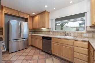 3431 S Peck Ave in Los Angeles, CA - Building Photo - Building Photo