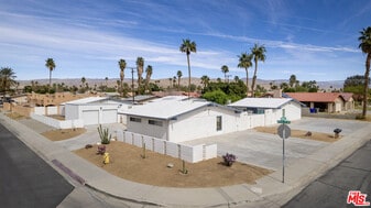 68080 Risueno Rd in Cathedral City, CA - Building Photo