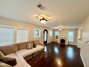 8234 Bonner Dr in Houston, TX - Building Photo - Building Photo