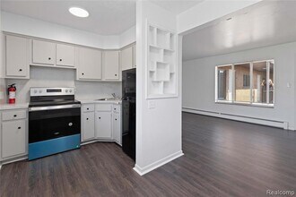 11611 Morang Ave in Detroit, MI - Building Photo - Building Photo