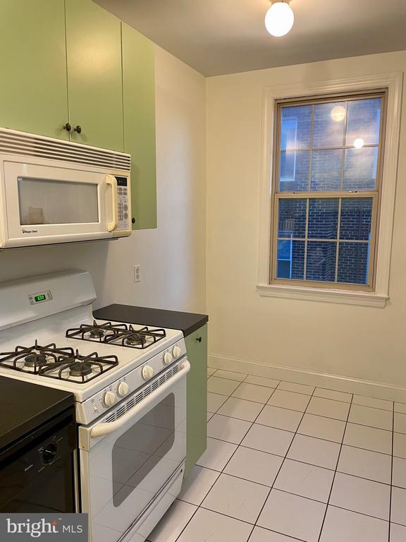 1404 Tuckerman St NW in Washington, DC - Building Photo - Building Photo