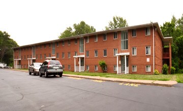 Culver Terrace in Rochester, NY - Building Photo - Building Photo