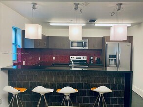 1515 Euclid Ave in Miami Beach, FL - Building Photo - Building Photo