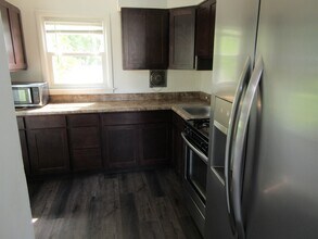 110 La Sierra Dr in Florissant, MO - Building Photo - Building Photo