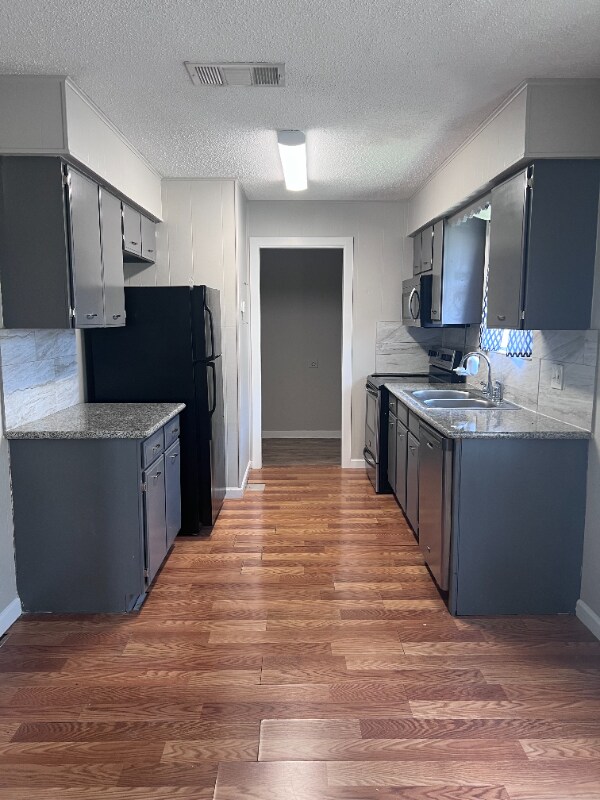 205 Oelkers Dr in New Braunfels, TX - Building Photo - Building Photo