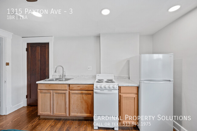 property at 1315 Paxton Ave