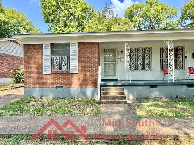 2168 Carnes Ave in Memphis, TN - Building Photo - Building Photo