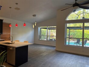 1151 NW 130th Ave in Pembroke Pines, FL - Building Photo - Building Photo