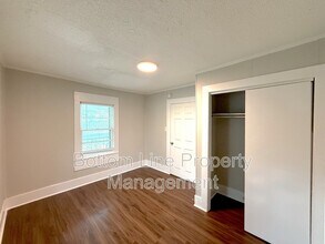 2225 Celia Ave in Charlotte, NC - Building Photo - Building Photo