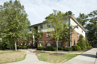 Delmonte Townhomes in Atlanta, GA - Building Photo - Building Photo