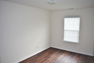 1 Bearing Cir in Savannah, GA - Building Photo - Building Photo