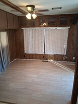 275 N Saguaro Dr in Apache Junction, AZ - Building Photo