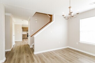 14227 Waterlyn Dr in Charlotte, NC - Foto de edificio - Building Photo