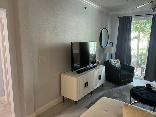 1805 N Flagler Dr in West Palm Beach, FL - Building Photo - Building Photo