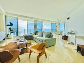 7330 Ocean Terrace in Miami Beach, FL - Building Photo - Building Photo