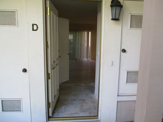 3802 Dunford Ln in Inglewood, CA - Building Photo - Building Photo