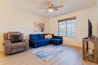 1550 N Desert Willow St in Casa Grande, AZ - Building Photo - Building Photo