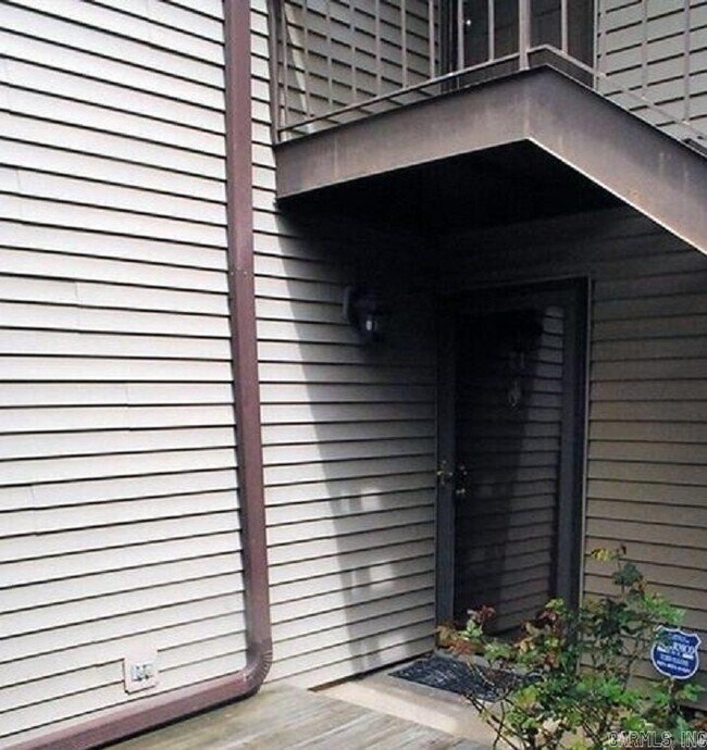 12100 Rainwood Rd in Little Rock, AR - Building Photo - Building Photo