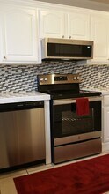 1900 W Douglas St, Unit # 4 in Pharr, TX - Building Photo - Building Photo