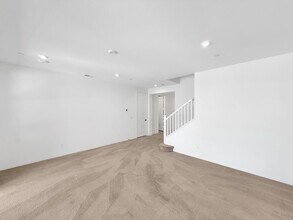 2362 E Lincoln Ave in Escondido, CA - Building Photo - Building Photo