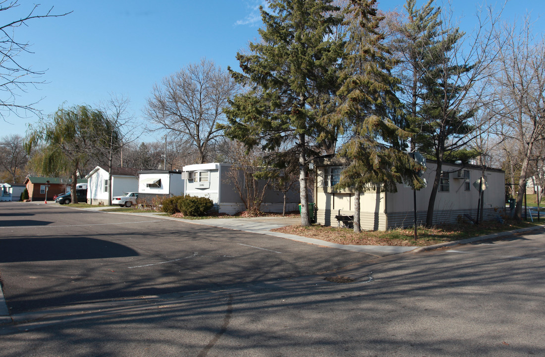 713 47 1/2 Ave NE in Minneapolis, MN - Building Photo