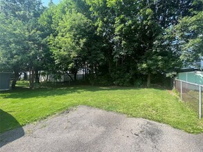 32 Downs Ave in Binghamton, NY - Building Photo - Building Photo