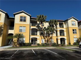 11490 Villa Grand in Ft. Myers, FL - Building Photo