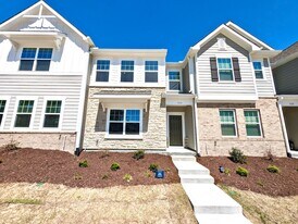 324 Spaight Acrs Wy in Wake Forest, NC - Building Photo
