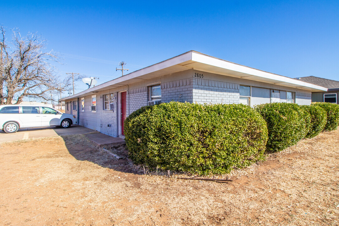 2805 E 2nd St in Lubbock, TX - Building Photo