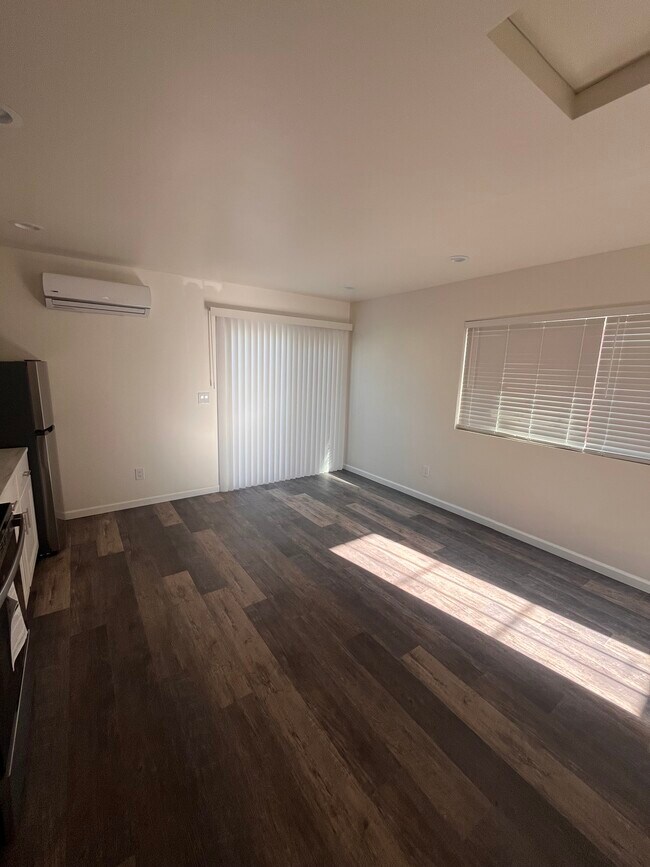 3940 Silver Leaf Dr, Unit Studio #2 in Santa Maria, CA - Foto de edificio - Building Photo