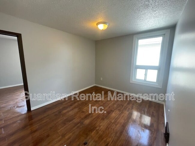146 Frederica St E in Thunder Bay, ON - Building Photo - Building Photo