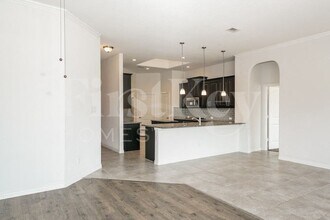 213 Mineral Point Dr in Aledo, TX - Foto de edificio - Building Photo