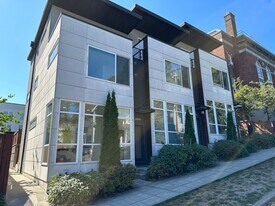 2019 E Spruce St in Seattle, WA - Building Photo