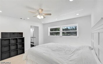 4500 1st Ave NW in Naples, FL - Building Photo - Building Photo