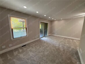 2154 Willowgrove Ave in Dayton, OH - Building Photo - Building Photo