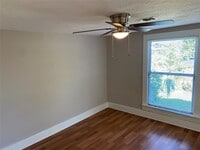 4640 Mallow St photo'