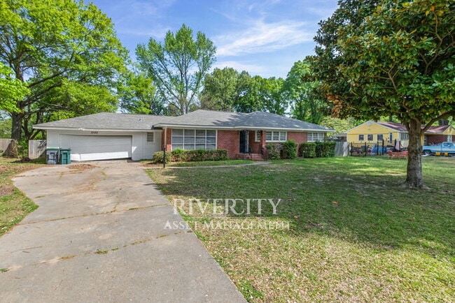 1288 Davidson Dr in Memphis, TN - Building Photo - Building Photo