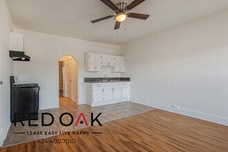 5233 Monte Vista St in Los Angeles, CA - Building Photo - Building Photo