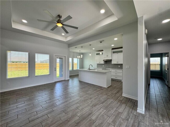 301 Faith Dr in La Feria, TX - Building Photo - Building Photo