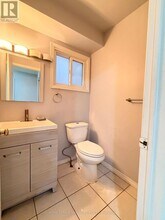 64 Woodside Ct in Brampton, ON - Building Photo - Building Photo