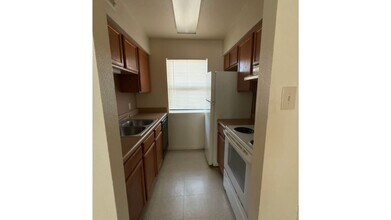 400 Austin Rd in Eagle Lake, TX - Building Photo - Building Photo