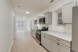 1244 N Wolcott Ave in Chicago, IL - Building Photo - Building Photo