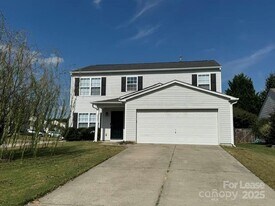 10942 Dry Stone Dr in Huntersville, NC - Building Photo