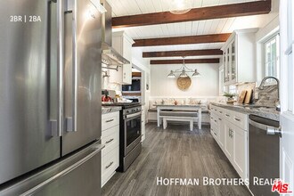 3908 Las Flores Canyon Rd in Malibu, CA - Foto de edificio - Building Photo