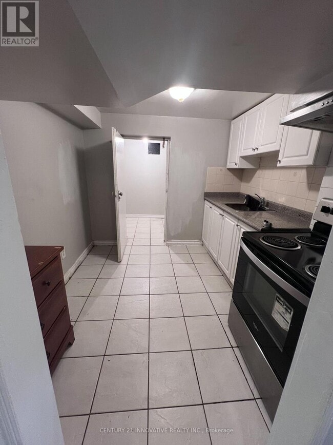property at 727 Brimley Rd